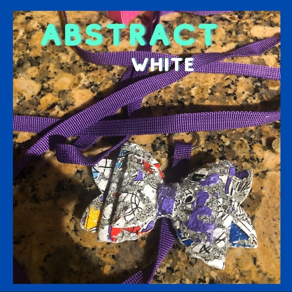 🐾 Dog Leash and Detachable Bow Set in Abstract 🐾